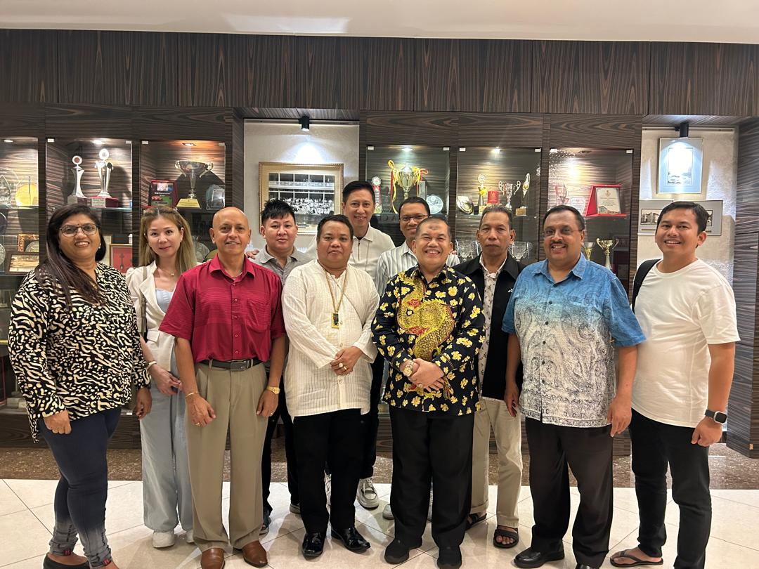 Networking Pic with sultan of Kalimantan utara and Sultan of Riau